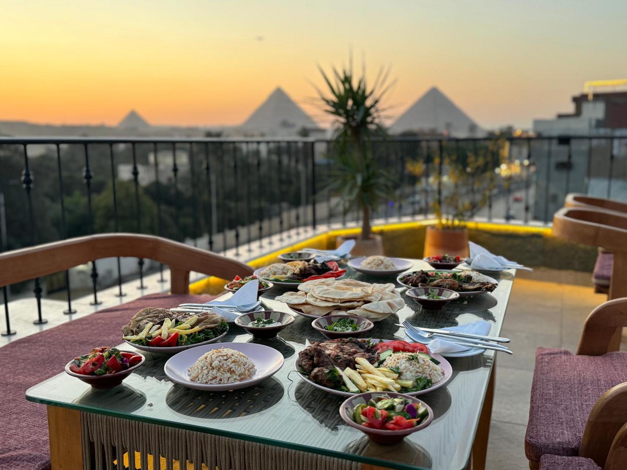 Almas Pyramids Hotel Kafret el-Gabal Kültér fotó